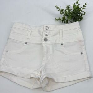 Xhilaration Shorts Women's Size 6 White Mid- Rise Retro Tri-Buttoned Pockets Str